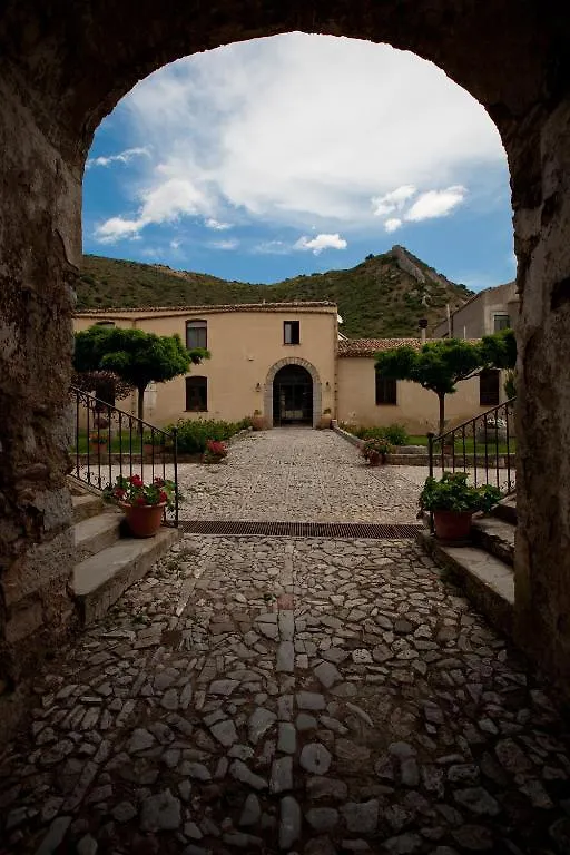Alloggio per agriturismo Il Vecchio Frantoio Villa Scillato