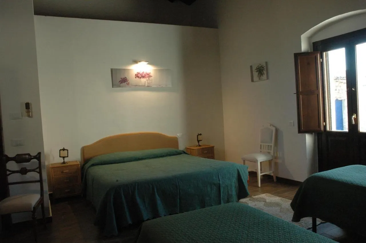 Il Vecchio Frantoio Villa Scillato  Alloggio per agriturismo Scillato (Sicily)