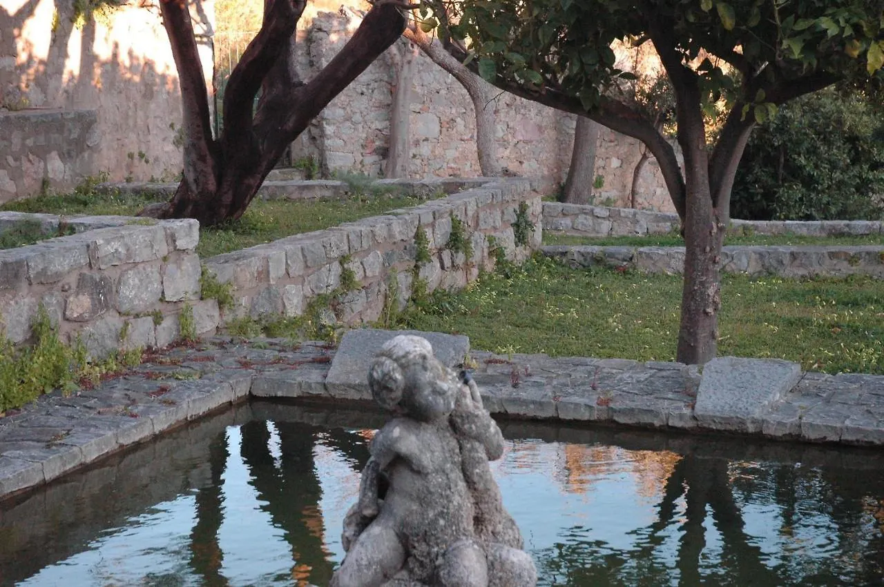 Alloggio per agriturismo Il Vecchio Frantoio Villa Scillato  Italia