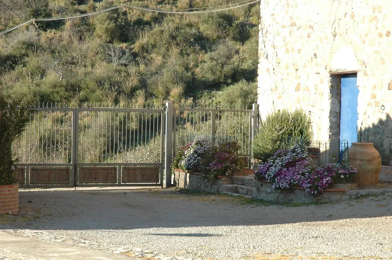 Il Vecchio Frantoio Villa Scillato  Scillato (Sicily)