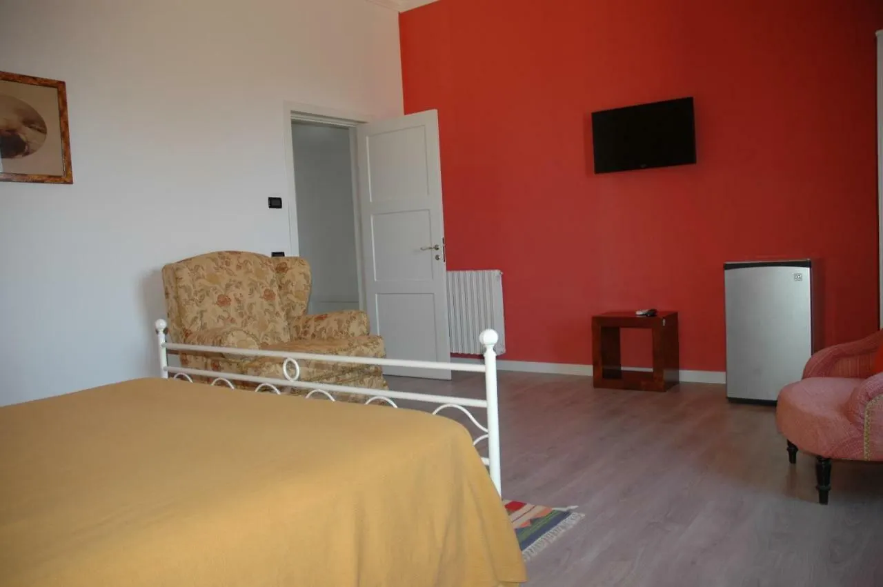 Il Vecchio Frantoio Villa Scillato  Farm stay Scillato (Sicily)